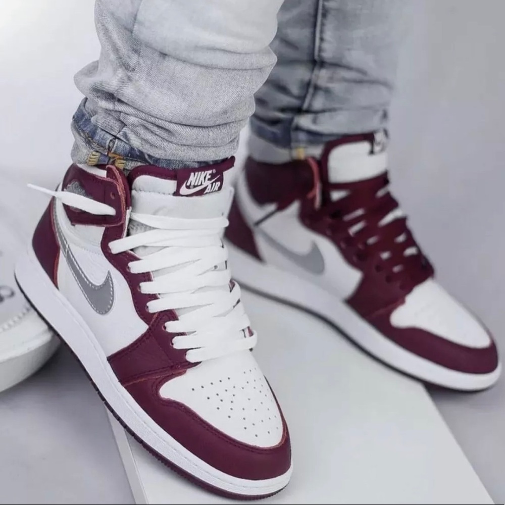 BNIB AIR JORDAN 1 BORDEAUX